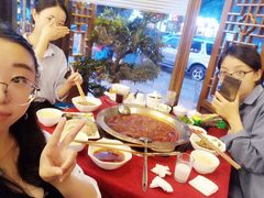 -山城年华老火锅(玉林店)