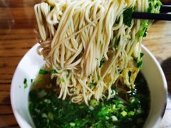 -陇上全荟兰州传统牛肉面(延吉路店)