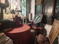 -斯多格书乡(北京大学畅春园店)