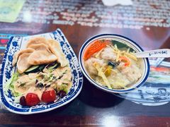 -长人馄饨铺(解放街店)