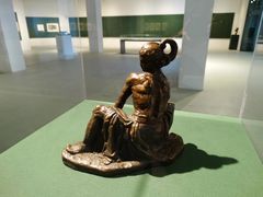 张充仁·雕塑《印尼英雄舞》-上海油画雕塑院