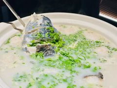 -许爷家·生态湖鲜(徐汇日月光店)