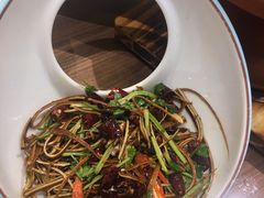 -有红鸡毛店·川菜(建设路店)