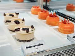 -潮一不贰·法式甜品·生日蛋糕·西式简餐(外滩店)