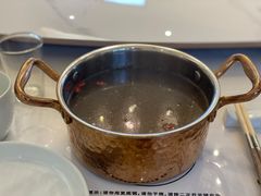 -周老三跷脚牛肉·全牛火锅(非遗传承店)