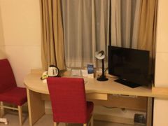 -锦江之星(广州海珠江泰路地铁站店)