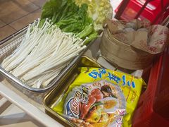 -沙胆彪炭炉牛杂煲(成都玉林店)