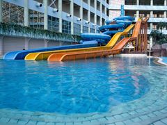 -七宝中学游泳馆