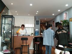 -ME觅妆·定制美妆·彩妆私教(菱角湖店)