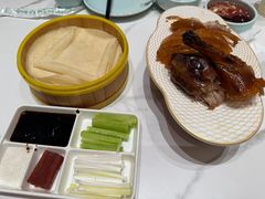 -梅利汴京烤鸭•开封豫菜地标店(东大街店)
