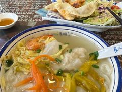 -长人馄饨铺(解放街店)