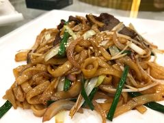 炒牛河-四季海鲜酒楼·粤菜·早茶·宴会(南山中心区店)