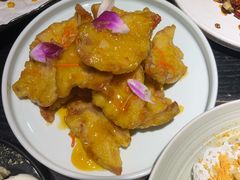 -梧桐树下(云锦世家店)