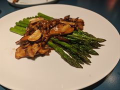 -一坐一忘云南菜(嘉里中心店)