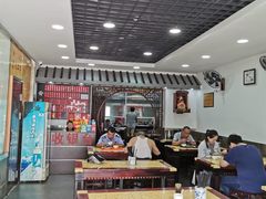 大堂-老陆稿荐(西中市店)