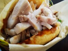 -金卯白肉罩火烧