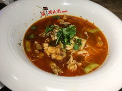 -哇蛙牛功夫面渝都料理(龙阳广场店)