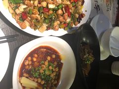 -舌尖上的食缘花园主题餐厅