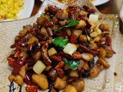 -滇香肴·云南菜蒸汽石锅鱼(云南北路店)