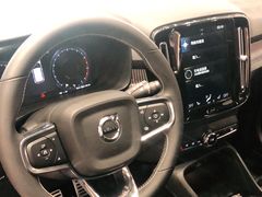 -杭州中沃沃尔沃4S店(滨江区店)