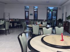 -七的湖·晚芳亭·阳澄湖农家菜·大闸蟹(莲花岛店)