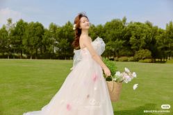 -桃子造型婚纱礼服(凤起广场店)