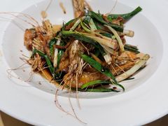 -新发现(金茂览秀城店)