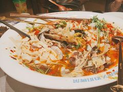 -坛宗剁椒鱼头(河西王府井店)