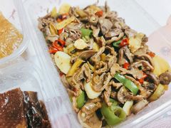 -湖南人家湘菜馆(镇江路店)