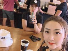 -星巴克臻选(青岛麦凯乐分店)