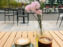 -ommo cafe(半岛城邦店)