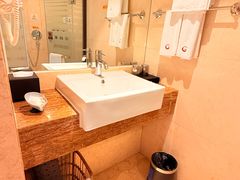 -广州国德国际大酒店(太古汇石牌桥地铁站店)