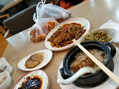 -杨妈妈粥店(滑翔路店)