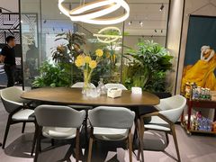 -居然之家金源店-停车场