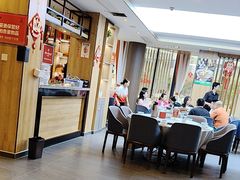 -有红鸡毛店·川菜(建设路店)