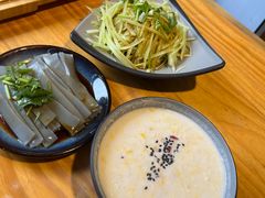 -勺子米线·云南传统小吃市集(四方街店)