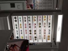 -目艮眼镜SHOWROOM(品牌集合店)