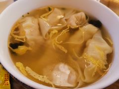 一两开洋-笑来喜馄饨小笼工坊店(湖滨街店)