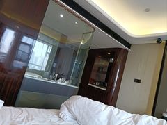-长沙国金中心异国印象酒店