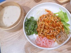 鱼想肉思-小雅木姜子烤鸡·贵州菜(鸿通城店)