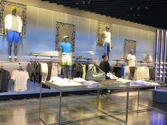 -NIKE品牌体验店(南京东路店)