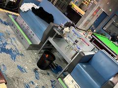 -中8台球俱乐部(龙跃大厦店)