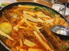 -喇喇排骨火锅·传统韩式脊骨汤(望京西园总店)