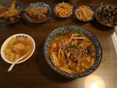 -粉家柳州螺蛳粉(杨宅路店)