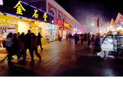 门面-布尔津河堤夜市