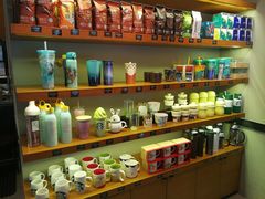 零售区-星巴克(深圳罗湖书城店)