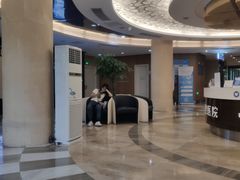 -浙江大学医学院附属口腔医院湖滨（延安）院区