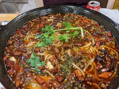 -鸿顺老铁锅美蛙鱼府(解放碑店)