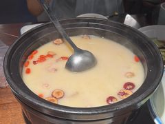 -乔街深夜食堂·小龙虾·高压锅生蚝(杭州总店)