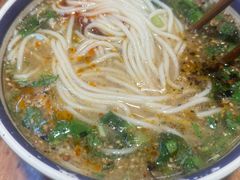 -云阿蛮云南生烫牛肉米线(奉贤路店)